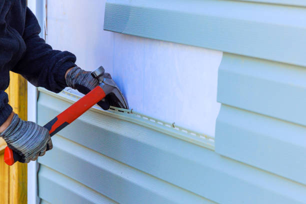 Reliable Storm Damage Siding Repair contractor in Tarpon Springs, FL by Squared Siding